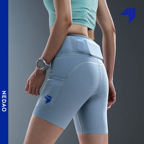 内道汗隐痕紧身四分跑步短裤