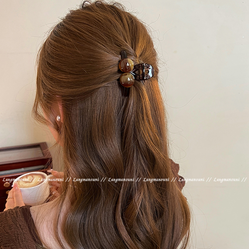 半扎发拿捏~咖珠mini鲨鱼夹