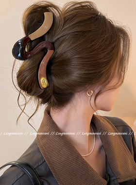 法式简约撞色大号波浪抓夹女高级感鲨鱼夹2025新款后脑勺盘发头饰