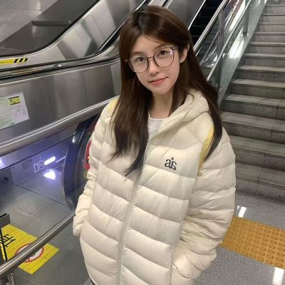 90白鸭绒排骨羽绒服外套女