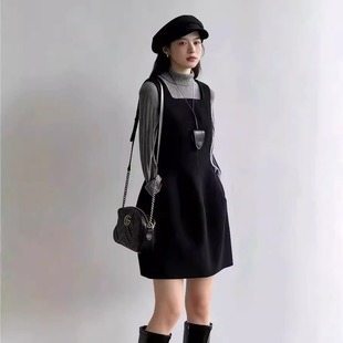 短款马甲裙2025秋冬装新款小个子背心裙女复古高级感连衣裙子毛衣