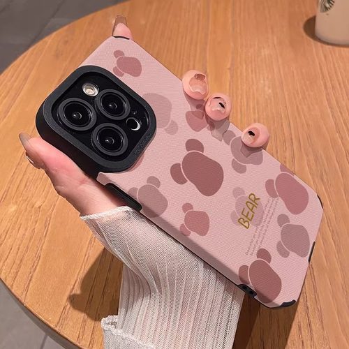 适用苹果16全包硅胶粉色小熊