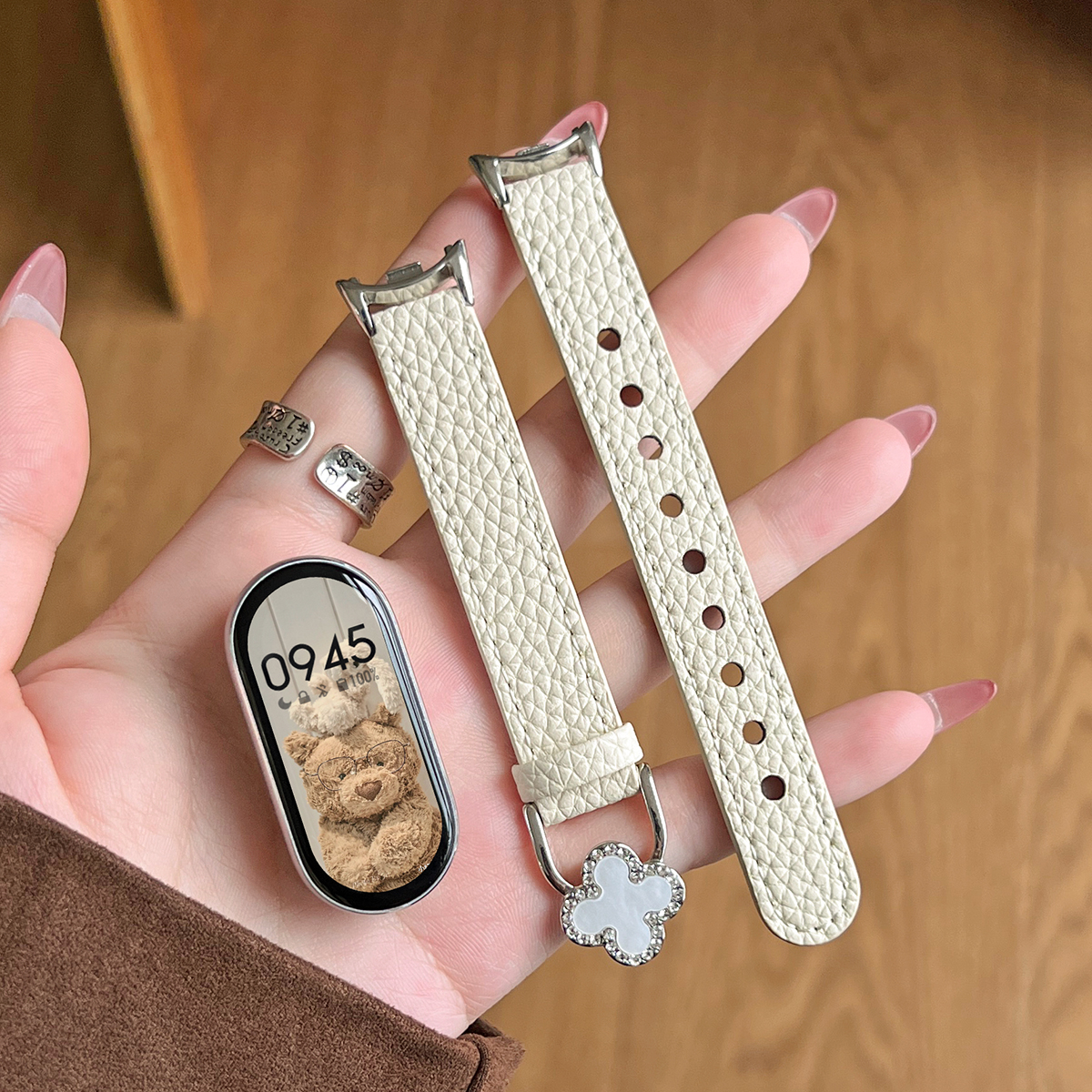 学长家新款时尚四叶草荔枝纹表带