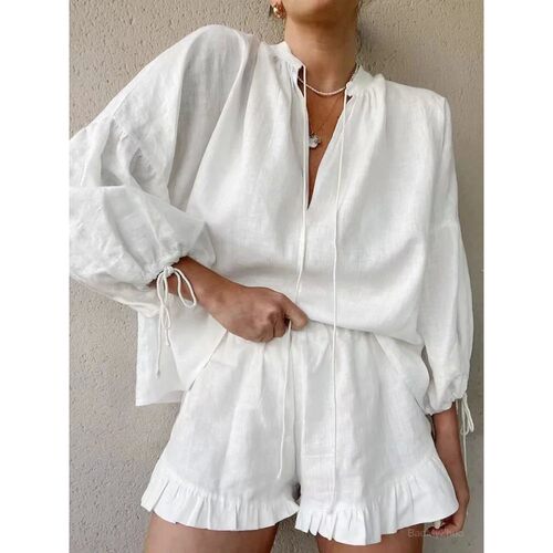 V-neck lantern sleeve shorts two-piecesetV领灯笼袖短裤两件套