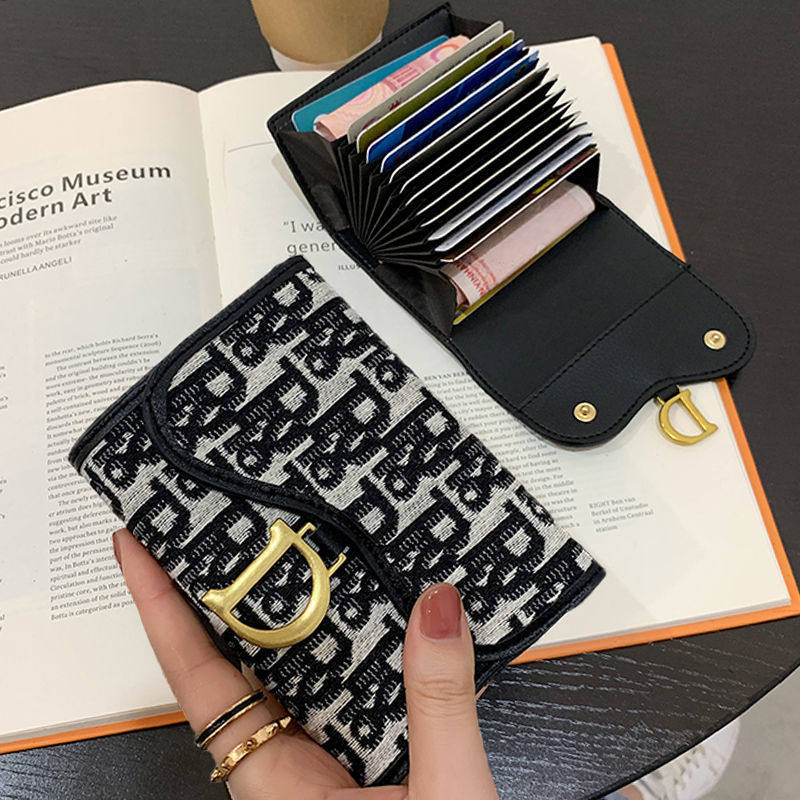 卡包女士小巧精致高档超薄2025新款ins多卡位高级感小众设计钱包