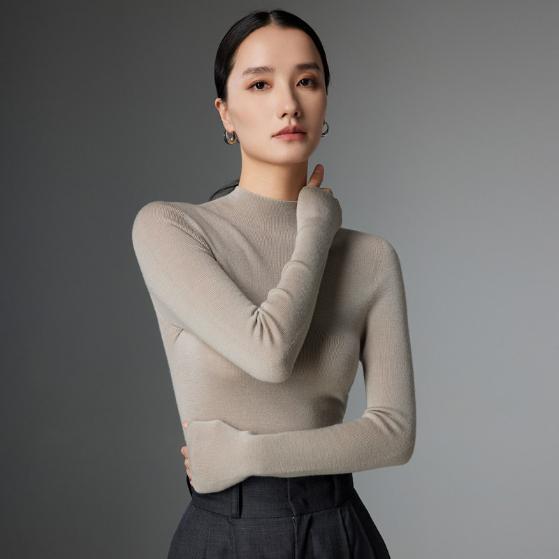 120S扬子纱精纺100羊毛半高领女秋冬毛衣修身毛衣薄内搭针织打底