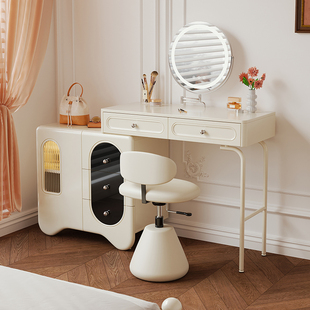 法式高端实木梳妆台斗柜一体奶油风网红新款主卧床尾化妆桌大容量