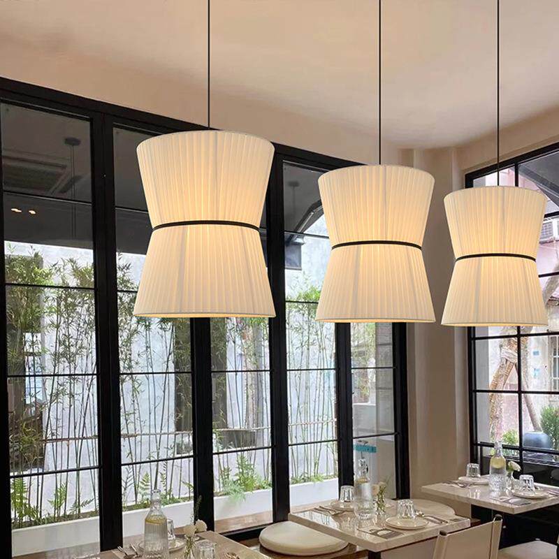 新款直销餐厅吊灯日式饭店餐桌卡座包间吧台设计师创意民宿布艺装