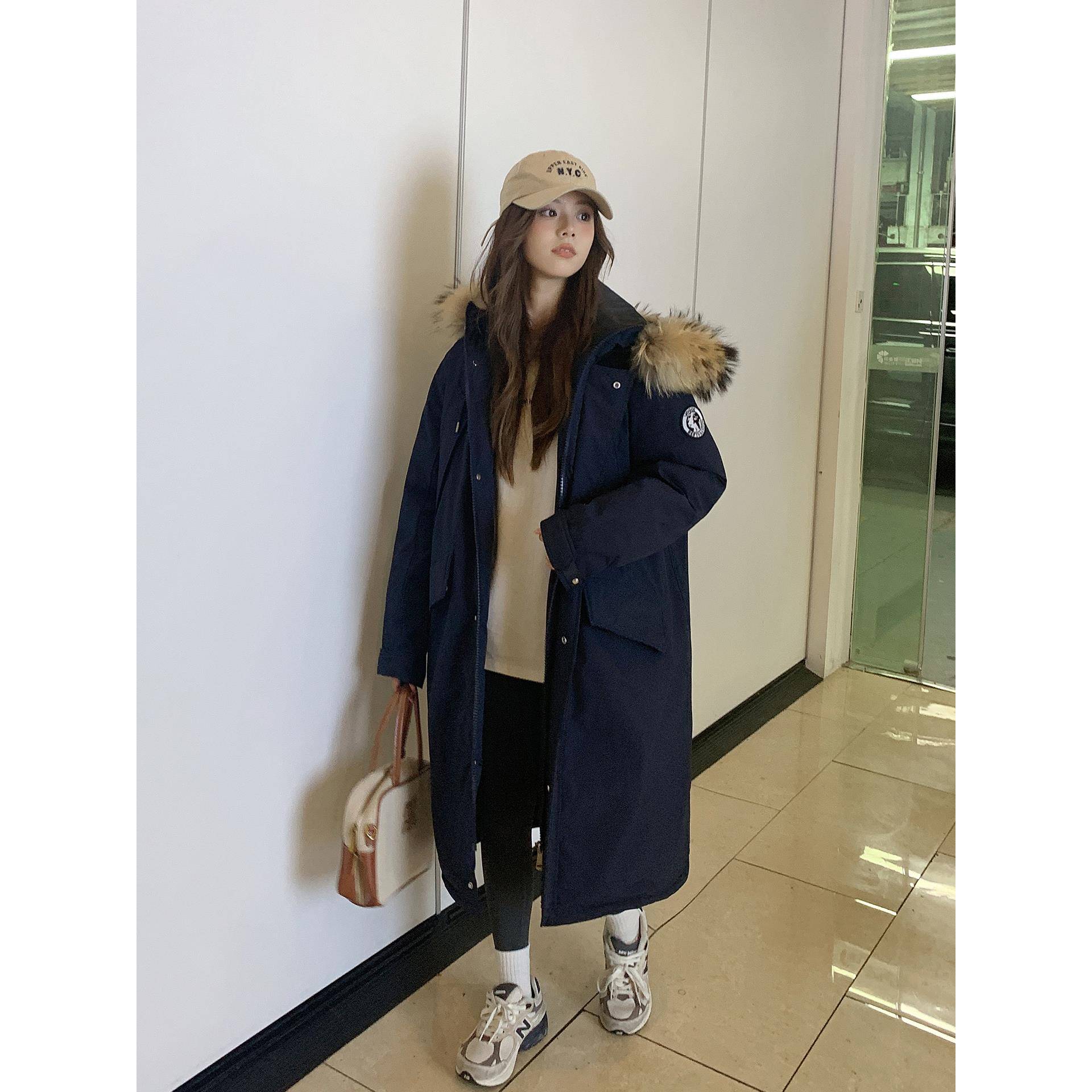 2025年新款冬季长款工装派克服羽绒棉服女覆古大毛领棉袄情侣外套