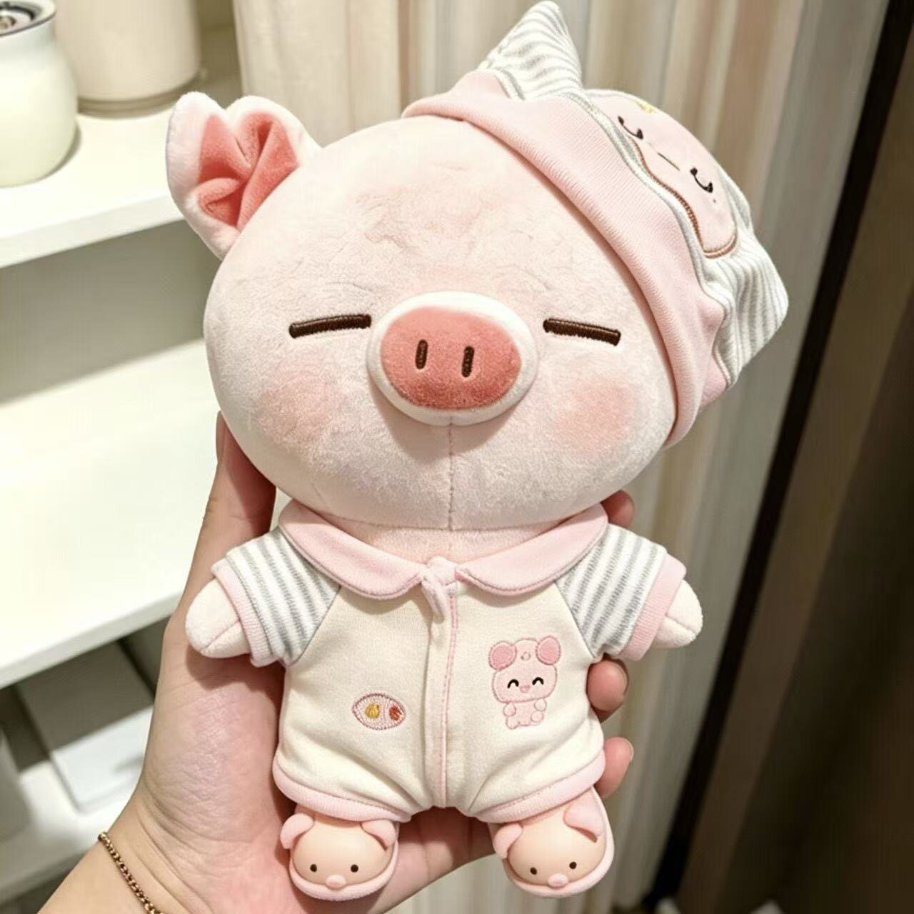 软乎乎小猪啵啵毛绒玩偶粉色睡衣猪猪公仔抱枕送男友女生生日礼物