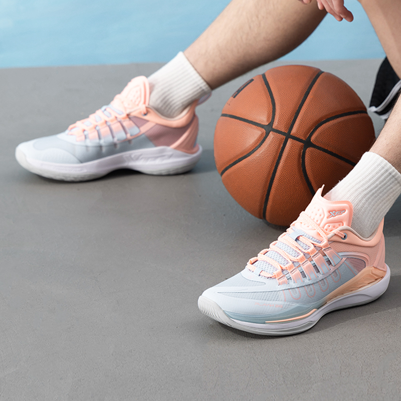 特步（XTEP）轻羽4代篮球鞋男鞋 春夏新款实战训练鞋耐磨轻便透气