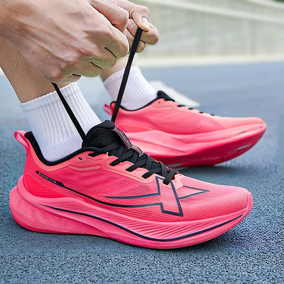 特步2000公里三代跑步鞋男鞋