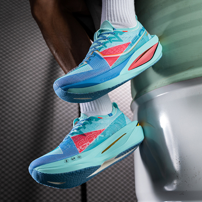 特步碳板竞速跑步鞋马拉松专用鞋