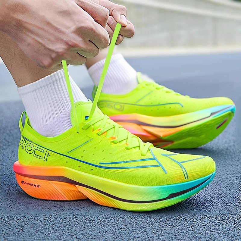 特步160X6.0PRO跑步鞋女鞋