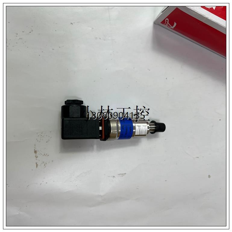 Telemecanique XSAV11373  模块卡件现货