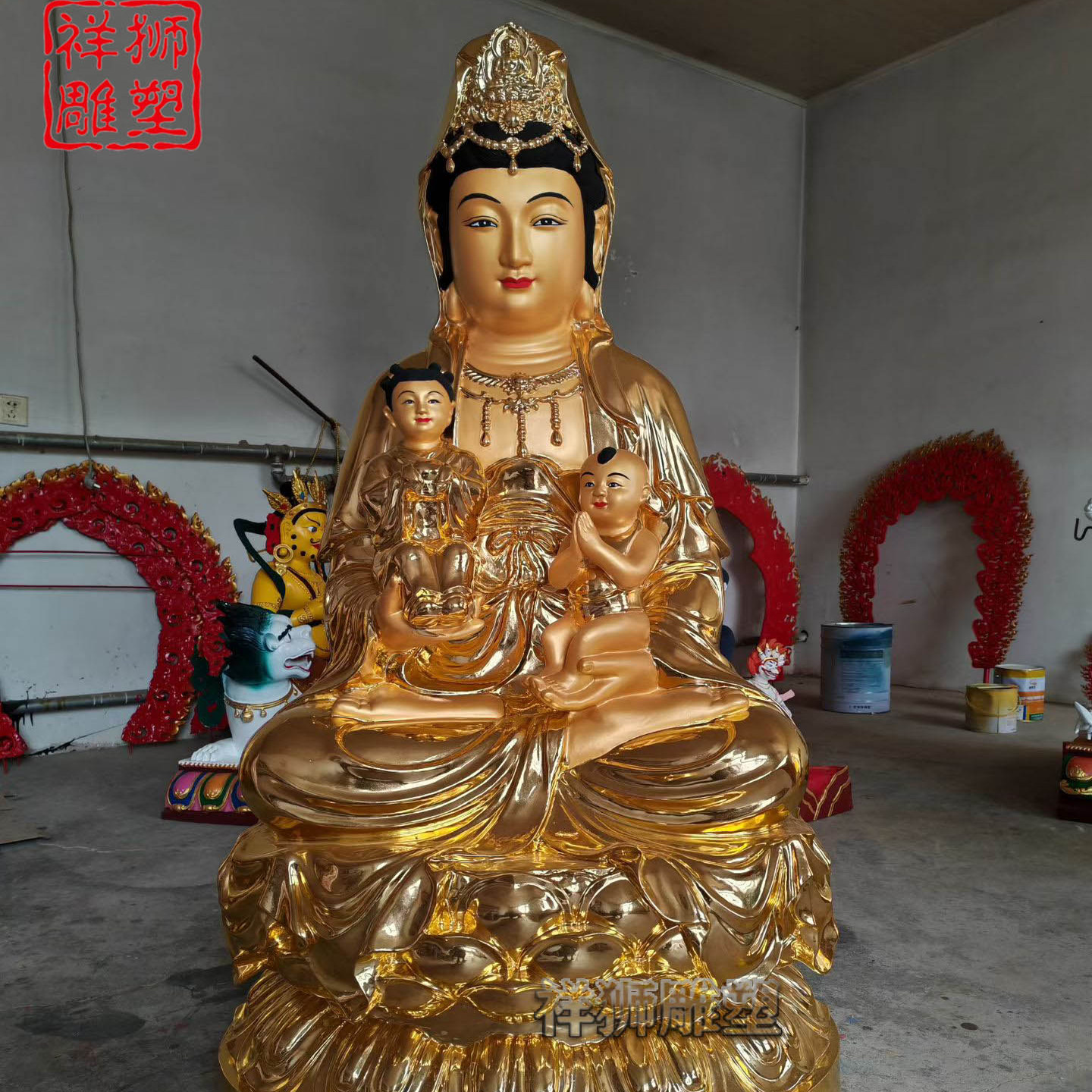 黄铜贴金送子观音佛像铸造大型