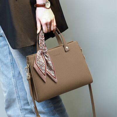 包包女式2025新款秋冬真皮女包高级感手提包妈妈单肩斜挎包