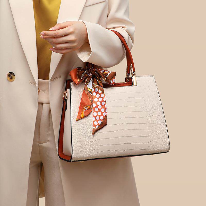 包包2026新款斜挎包女包妈妈包大容量高级感轻奢鳄鱼纹手提包夏季