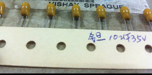 199D106X9035D6B1 直插钽电容器 199D 35v10uF  VISHAY SPRAGUE
