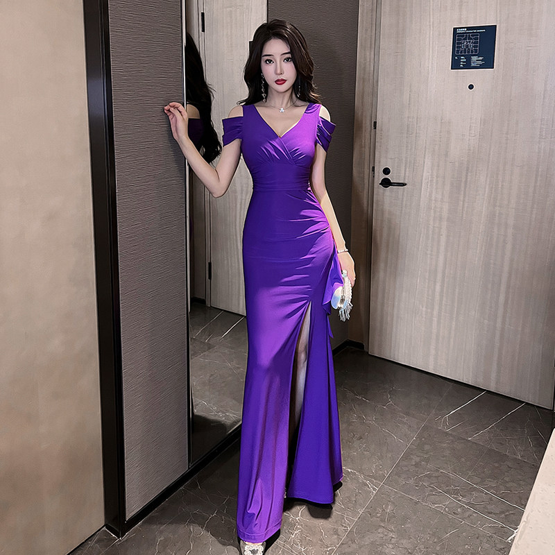 夜总会连衣裙女高级感紫色晚礼服spa柔式夜场足浴技师工作服长款