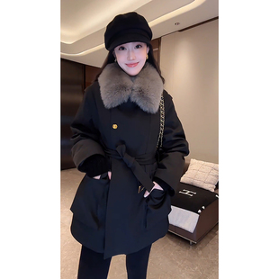 狐狸毛领收腰羽绒服 90鹅绒派克服 D5CH5499 风衣式 大李plus