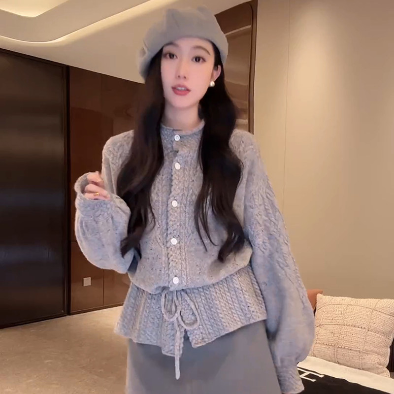 大李plus100绵羊毛维亚开衫毛衣慵懒收腰针织衫女冬季设计感上衣,女装/女士精品,毛针织衫,淘宝优惠券,粉丝福利购,淘宝优惠卷