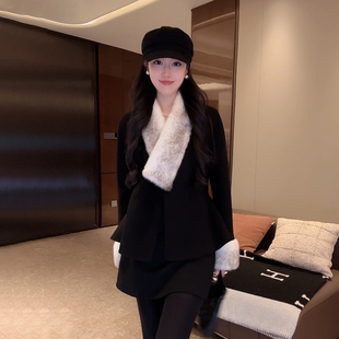 大李PLUS银十字貂90羊毛10羊绒短款收腰毛呢外套女冬季设计感大衣