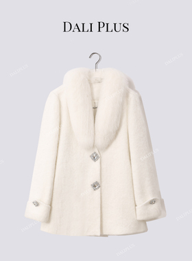 “绵羊毛拉绒+马海毛”白狐方钻纽扣单面呢大衣-D5CH5350