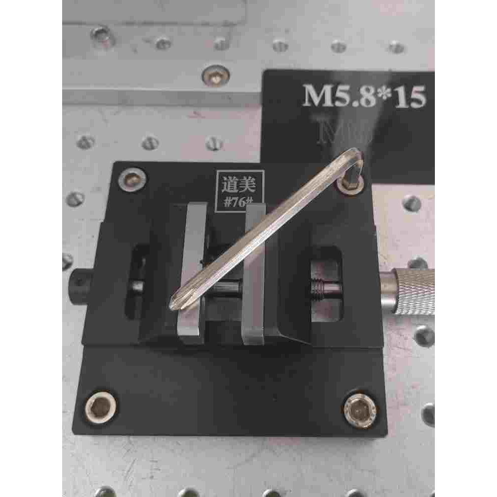 76号平口钳维氏硬度计配件微型手动压紧薄片夹具十字机加工作滑台