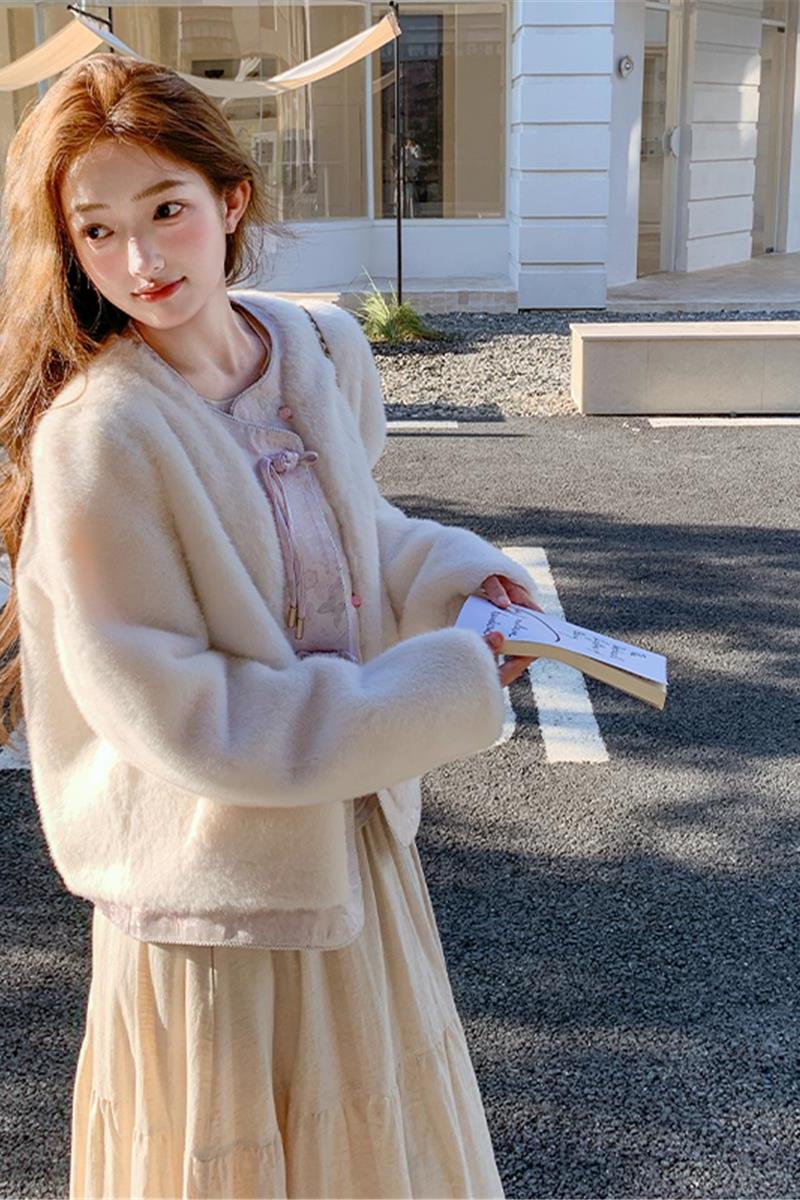 【现货】2025冬装新款新中式皮毛一体外套095-8327-P215-K318,女装皮草,浙宝095(原288A)