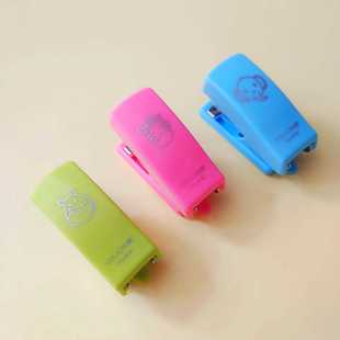 新款直销迷你订书机可爱便携简约办公装订机学生文具套装奖品套装