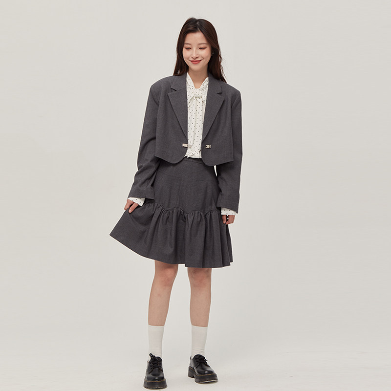 灰色羊毛小西装外套女