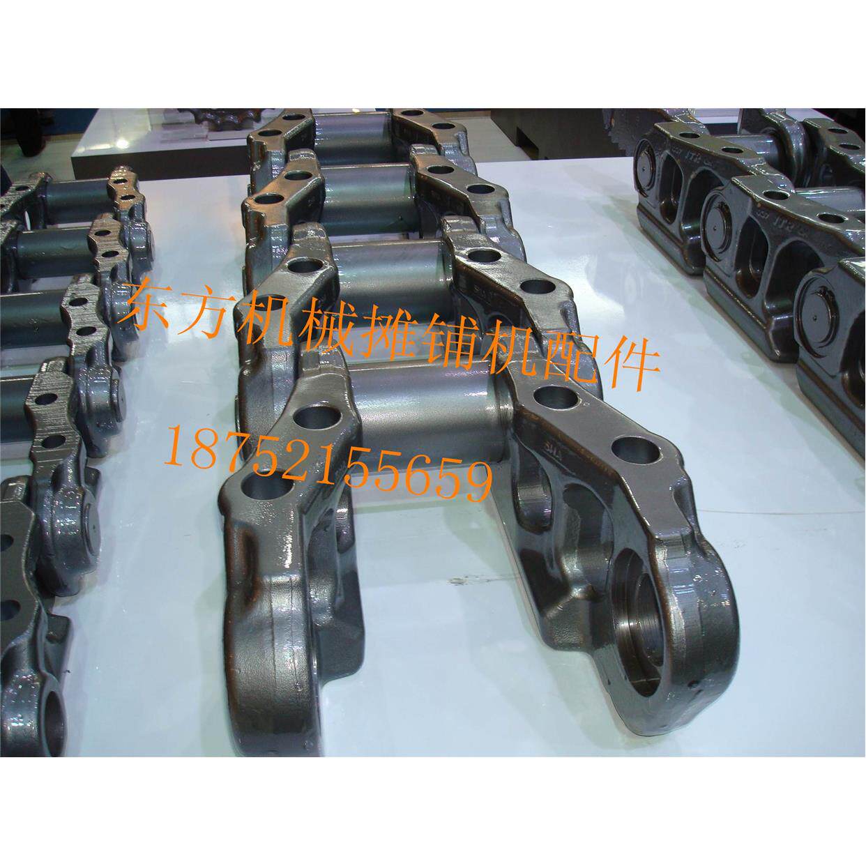 ABG履带链轨活节 423 325 525摊铺机行走链轨 销子履带板链接链轨