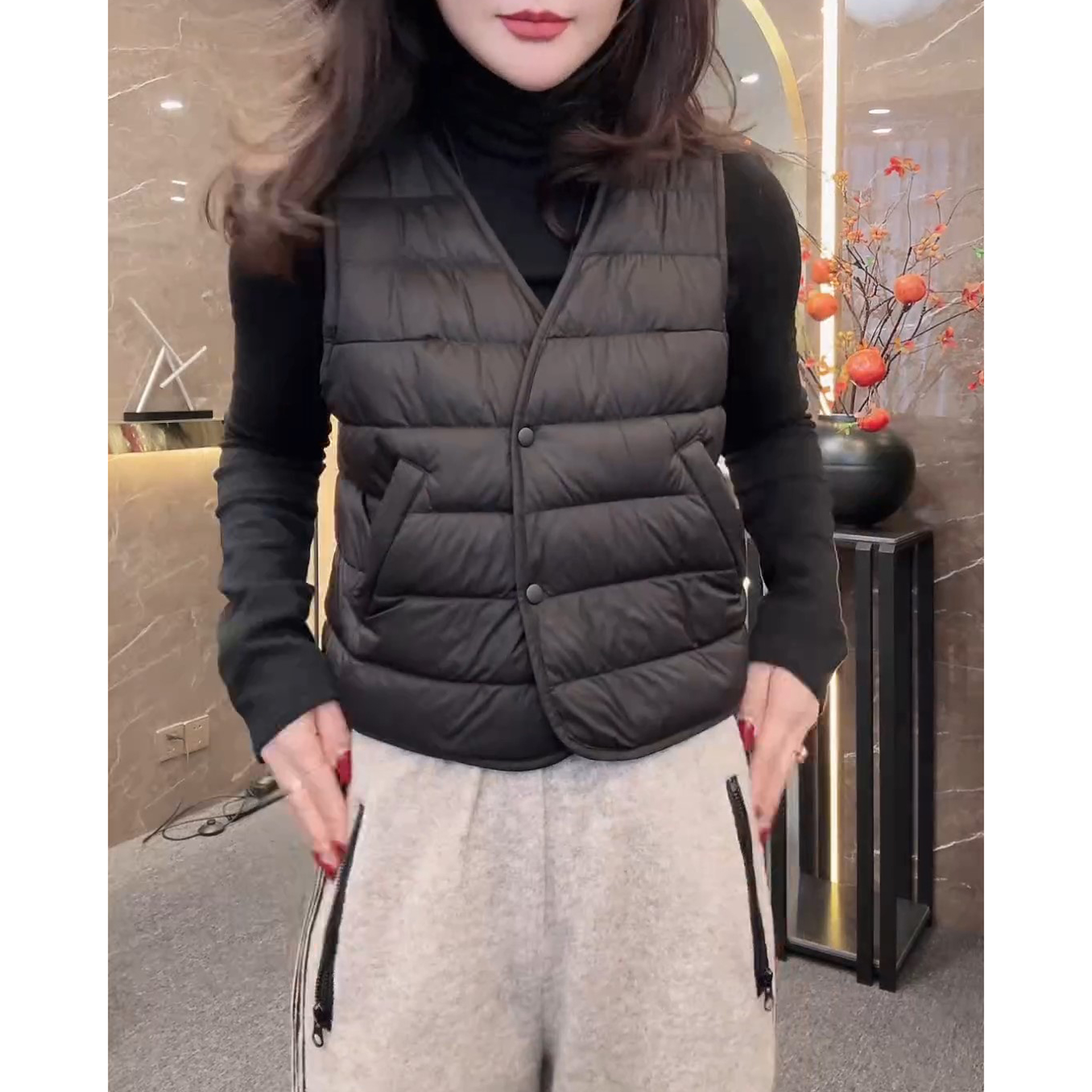 时尚洋气V领棉衣马甲外套潮