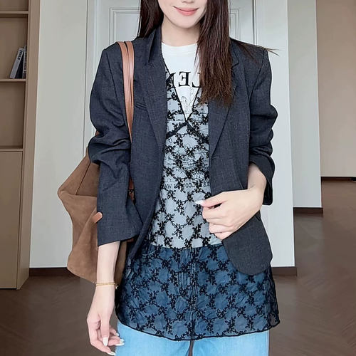 气质通勤宽松显瘦西装外套女