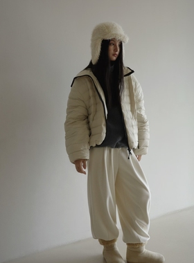 不退不换EVERTRUE2025冬季新款韩版宽连帽短款羽绒服外套68058