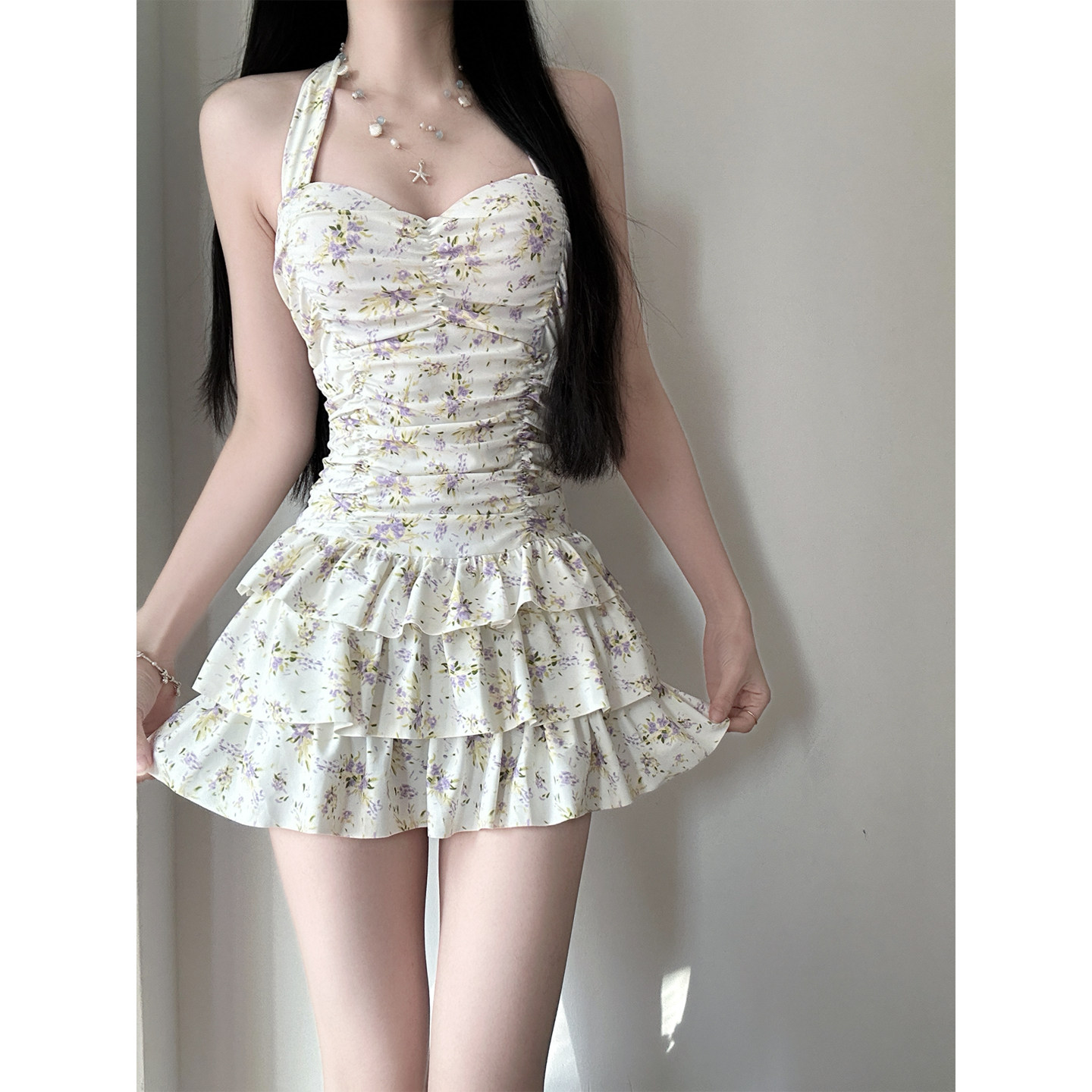 2026新款碎花裙式连体遮肉显瘦绝美保守聚拢度假泡绝美温泉泳衣女