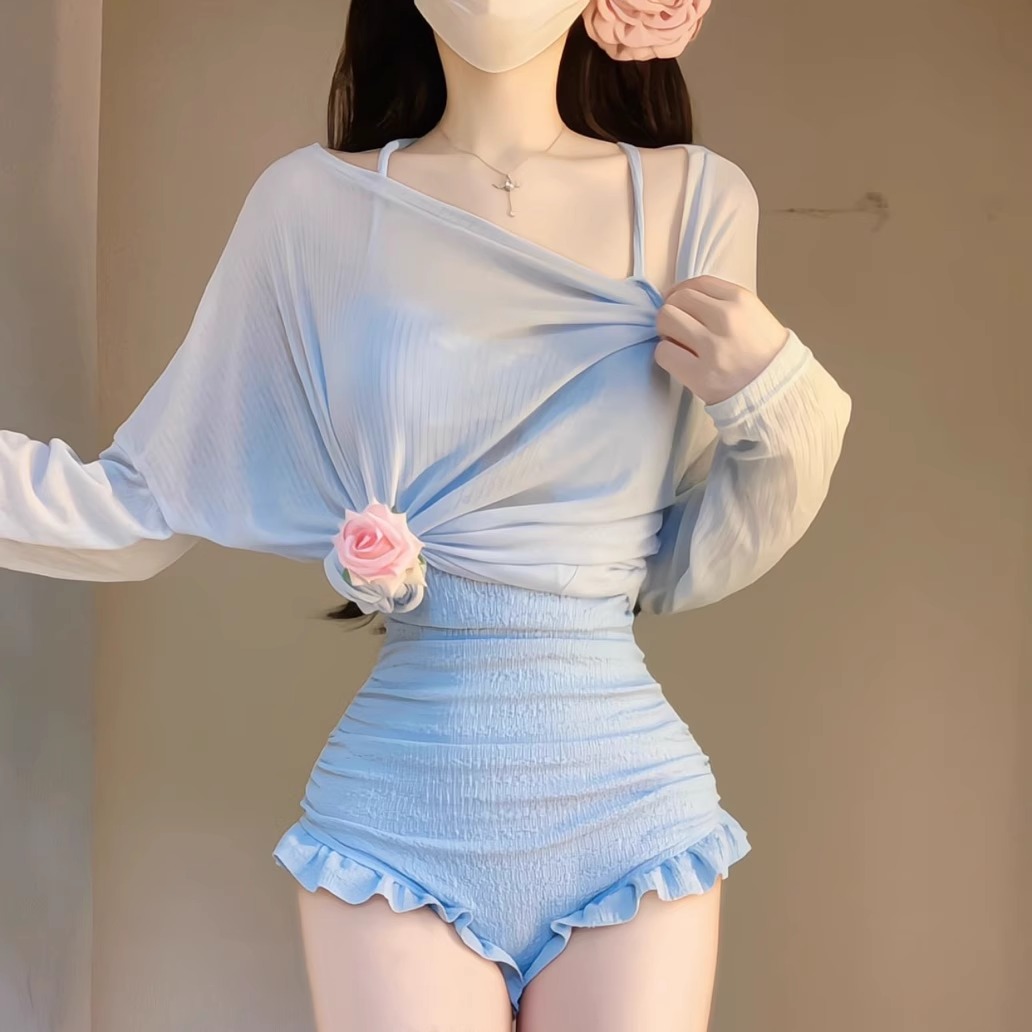 2025连体泳衣女遮肉显瘦宽松罩衫海边度假防晒绝美保守高级感温泉