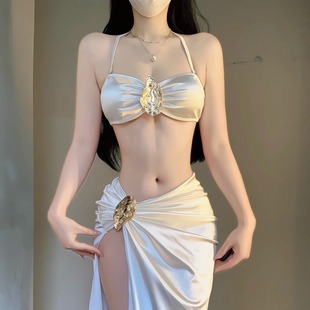 新款 性感比基尼泳衣抹胸长裙绝美海边度假女高级小众辣妹聚拢温泉