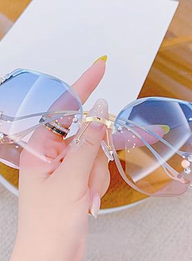 高级感太阳镜防紫外线女蝶形
