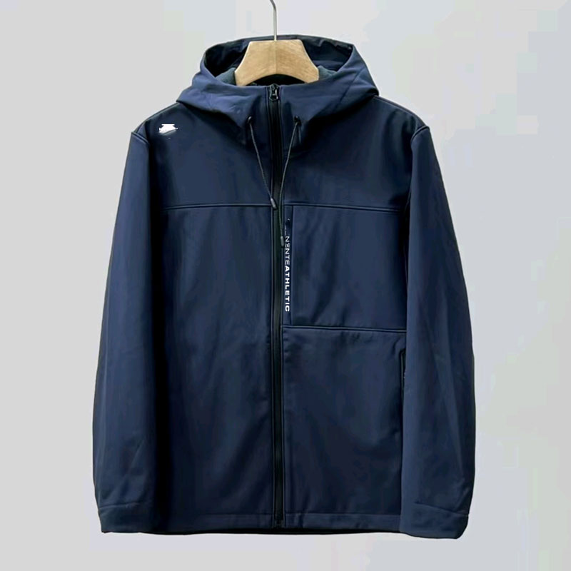 2024秋冬款D家男士薄绒软壳外套防风防水户外休闲冲锋衣男女同款