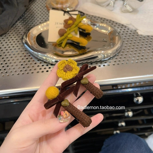 花朵毛球蝴蝶结发夹女前额刘海夹子头饰2025新款 高端侧边夹发卡秋