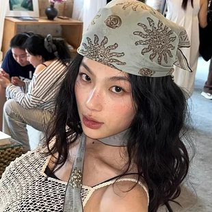 时尚 丝带系脖发带丝巾多功能抹胸小方巾 复古个性 太阳花头巾女美式