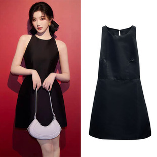 [现货]2025夏孔雪儿同款黑色挂脖无袖连衣裙秋季新款法式气质短裙