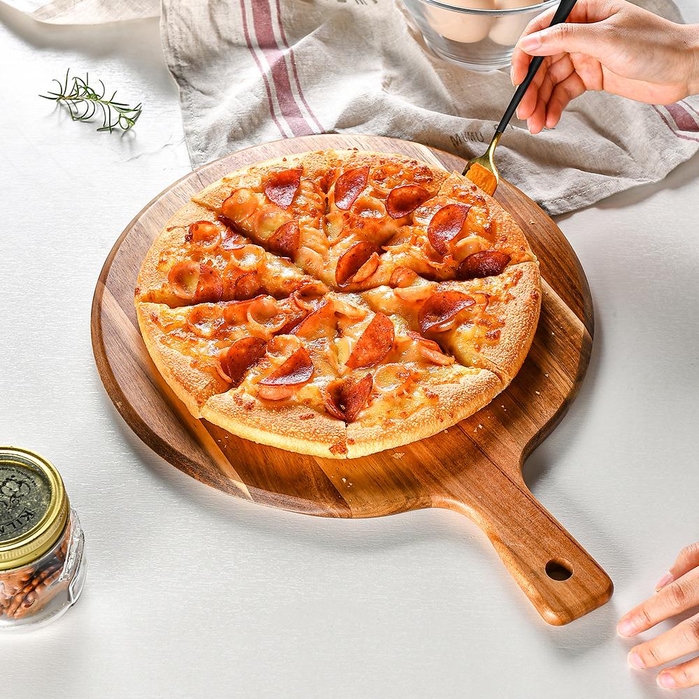 Wooden circular pizza board, steak plate, bread board 30cm