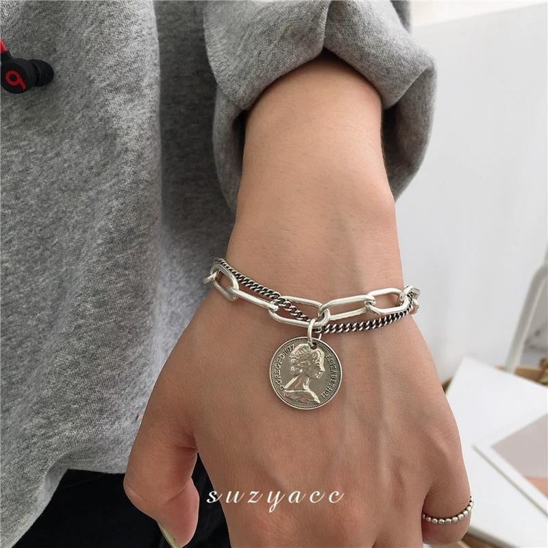 bracelet women 53017 双层OT扣人像圆形吊坠手錬覆古炼条手錬
