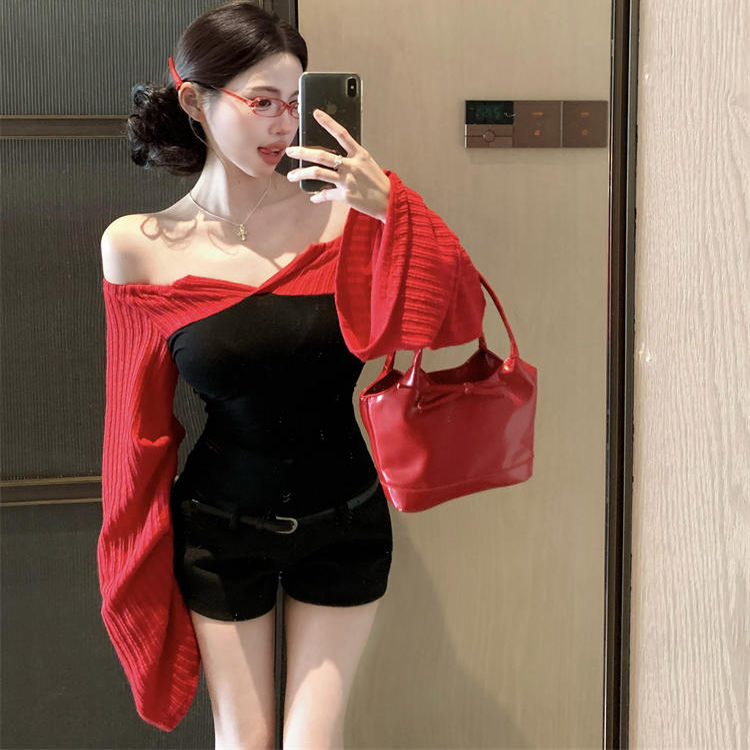 一字肩撞色拼接针织衫女冬季收腰修身内搭毛衣设计感纯欲长袖上衣