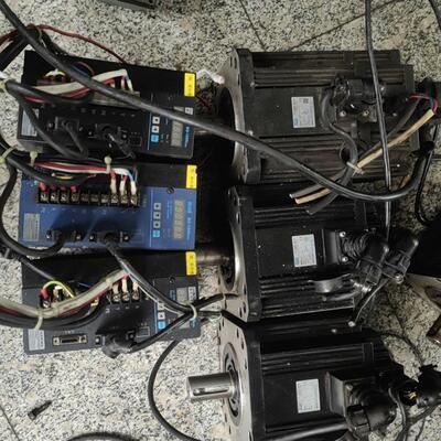 180ST-M17215Z1 米格伺服电机 2.7KW 220V 配套驱动器议价维修