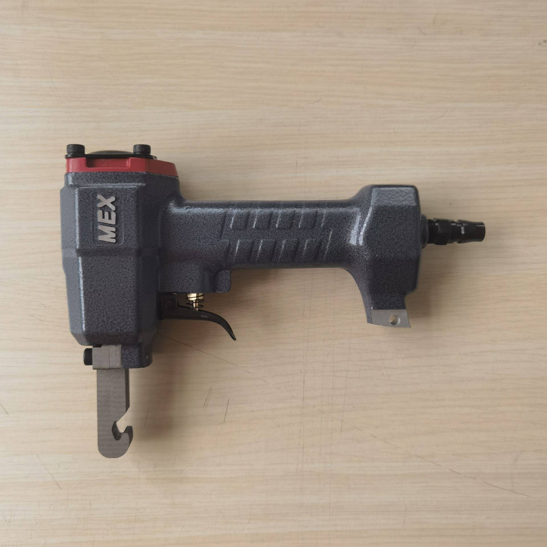 美心mex气动十字卡扣钳隐形防护网十字扣钳子隐形防盗网自装卡钳