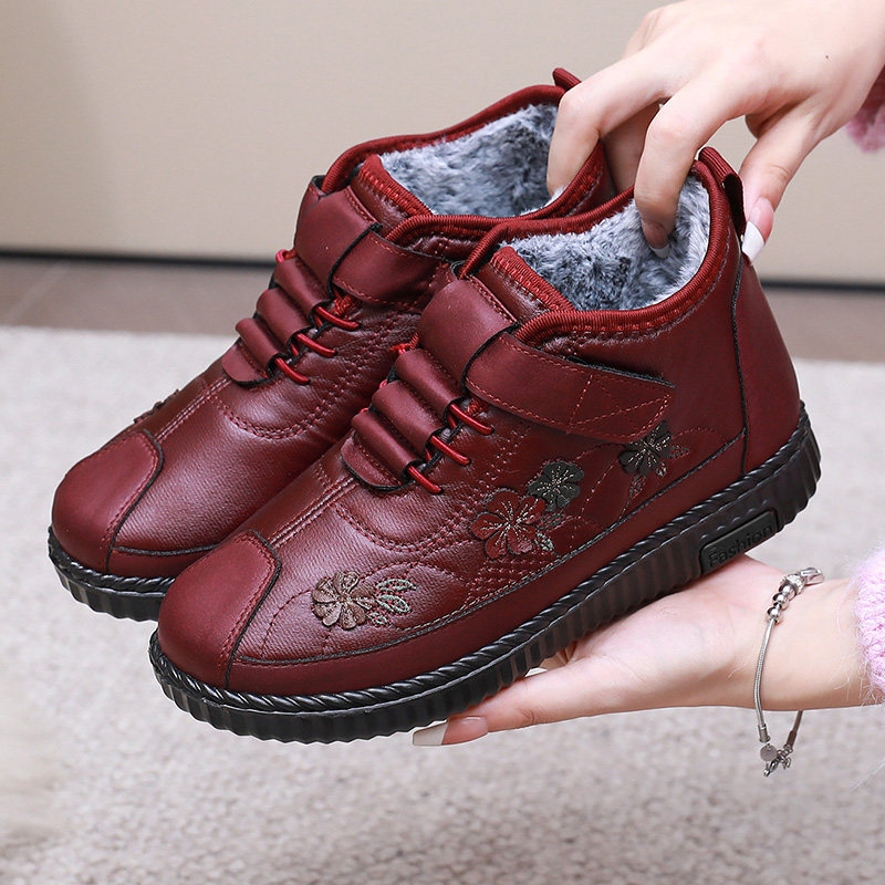 2024新款冬季老北京棉鞋女加绒保暖防滑一脚蹬雪地靴防水妈妈棉靴,女鞋,时尚雪地靴,淘宝优惠券,粉丝福利购,淘宝优惠卷